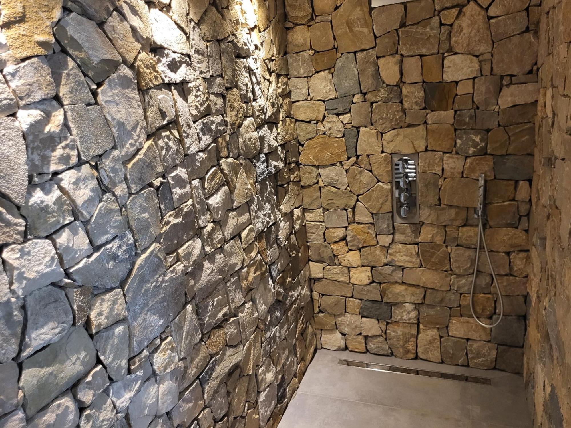 Attilio High Living Suites - Adults Only Torri Del Benaco Cameră foto